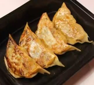 Chicekn Gyoza