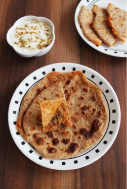 Mooli Tawa Paratha With Raita