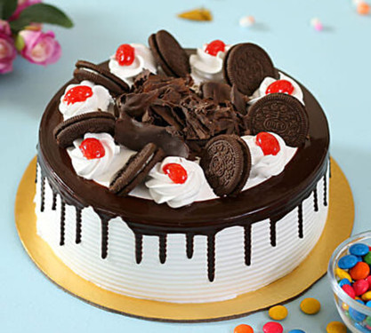 Eagle Oreo Black Forest Cake 2 Pound