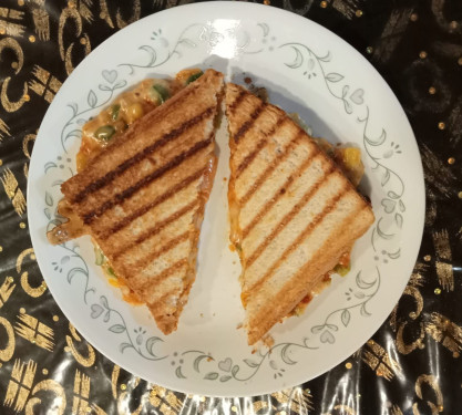 Pahadi (Veg Cheese Grilled) Sandwich