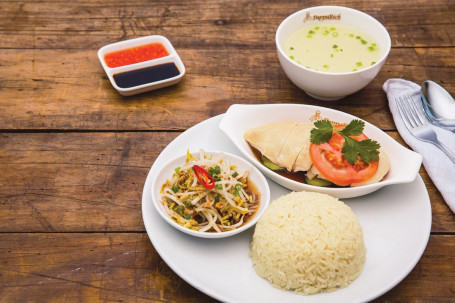 Pappa Chicken Rice With Steamed Chicken