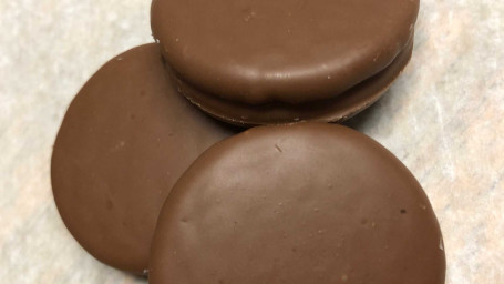 Milk Chocolate Covered Oreos