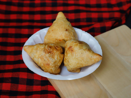 Namkeen Samosa (Per Pc)