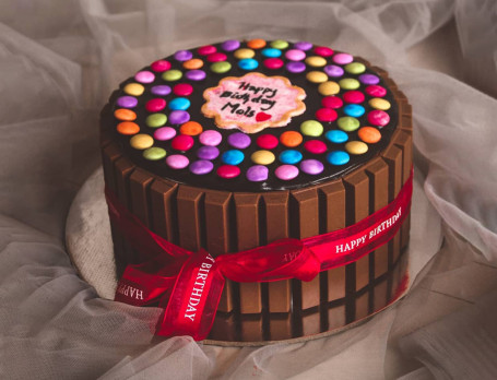 Kit Kat Cake 750G