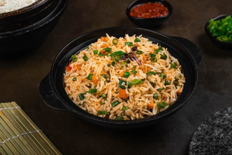 Chilli Garlic Rice Veg [Serves 1-2] [No Msg]