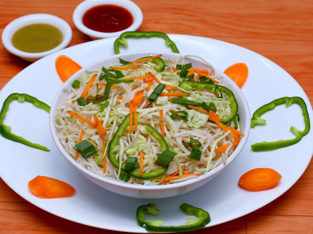 Noodles With Hot Garlic Sauce And Red Cabbage Salad Serves 1]