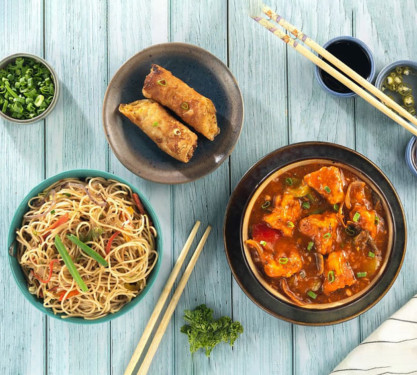 Paneer Manchurian Noodles Spring Roll