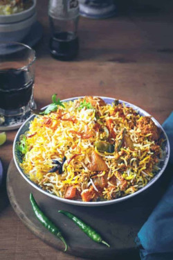 Subz Biryani [300 Grm] Serves 1