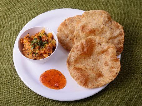 Puri (3 Pcs) With Aloo Bhaji Combo