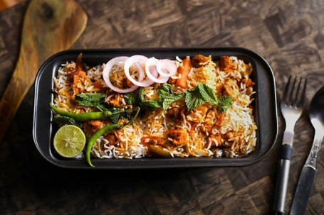 Chicken Tikka Dum Biryani 750 Grams