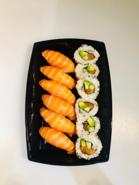 Salmon Sushi California Roll