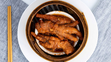 Steamed Chicken Feet With Oyster Sauce