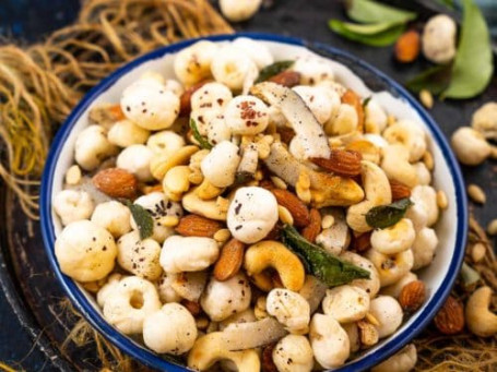 Shahi Dryfruits Bhel Chat