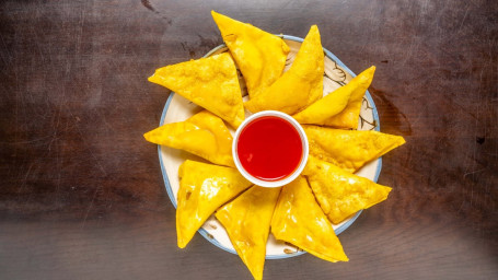 9. Crab Rangoon (10 Pieces)