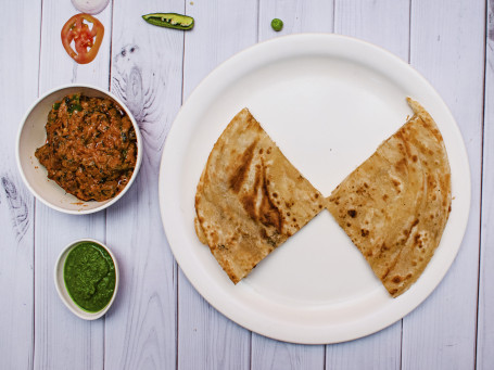 Laccha Paratha With Bhuna Mutton