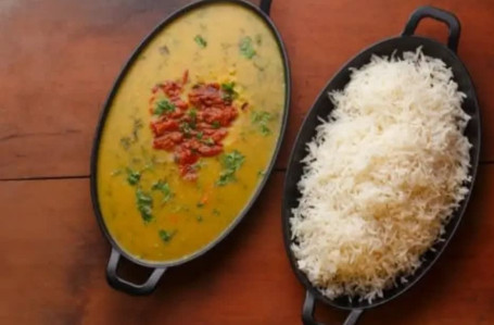 Dal Tadk Jeera Rice