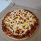 Golden Chicken Pizza 9