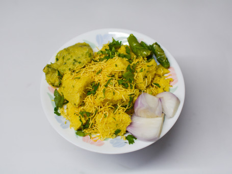 Vagharela Sev Khaman