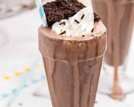 Chocolate Fudge Cake Shake