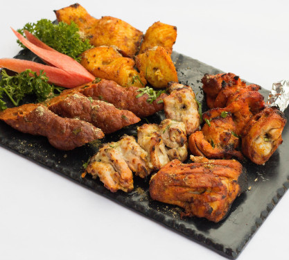 Non Veg Tandoori Platter (Mix Of 4 Snacks)