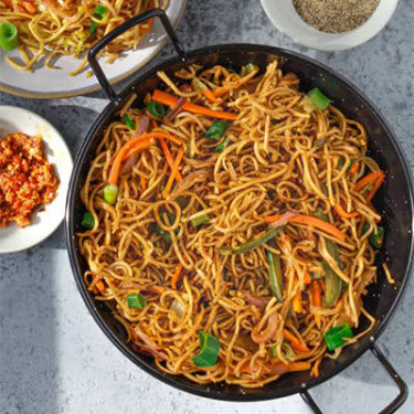 Veg Hakka Noodles-400G