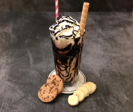 Choc Chip Banana Crumble Shake