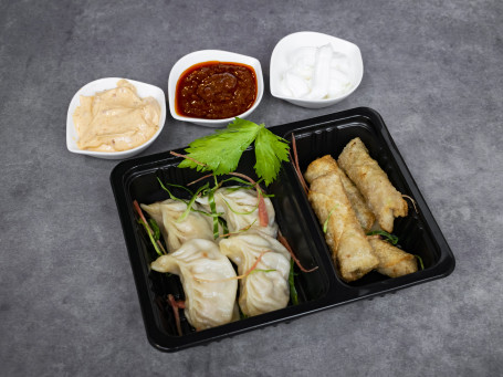 Chicken Momos (10 Pcs) Chicken Roll