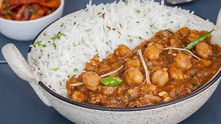 Chole Rice With Salad