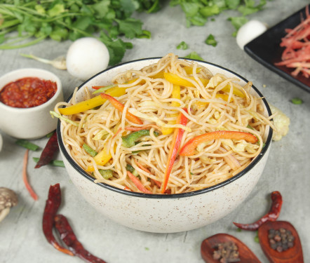 Paneer Jumbo Chowmein