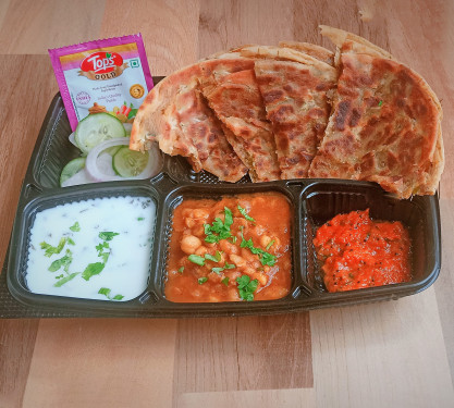 Desi Ghee Ka Khasta Aloo Masala Paratha