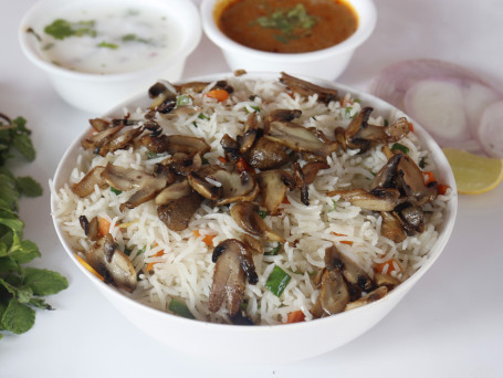 Mushroom Fried Rice (1200 Ml)