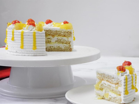 Pineapple Crush Cake(Egg Less) 500G