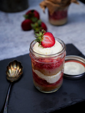 Strawberry Angel Jar Cake