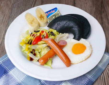 Huá Shèng Dùn Zǎo Cān Tào Cān Bagel With Germen Sausage Breakfast Meal Combo