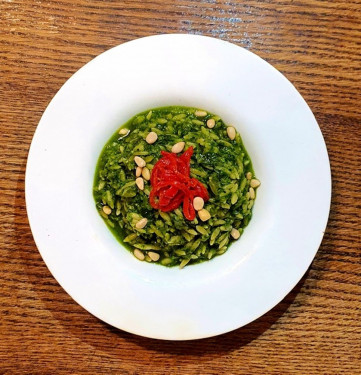 Orzo De Verduras, Pesto, Peas, Manchego