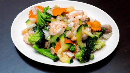 405. Shrimp With Vegetables