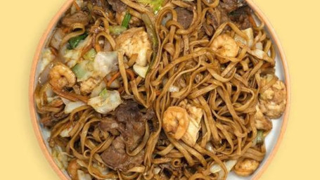 Lo Mein With Choice Of Protein