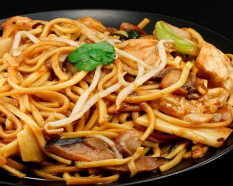 Champignon Chow Mein Mó Gū Chǎo Miàn