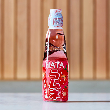 Hata Kosen Ramune (Strawberry)