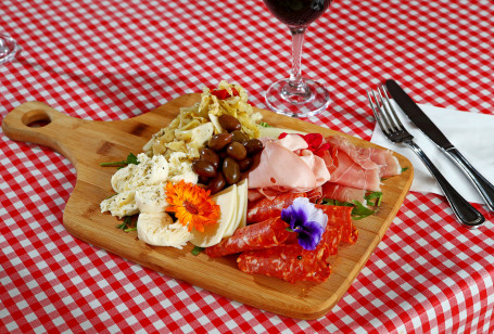 Antipasto Della Casa (To Share)