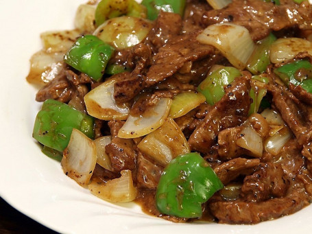 Black Pepper Beef Stir Fry