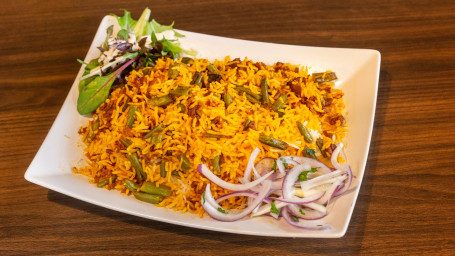 Green Beans Rice Biryani (Loobia Polo)