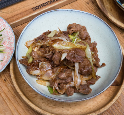 Cōng Chǎo Cǎo Niú Stir Fried Australian Grass Fed Beef W/ Spring Onion