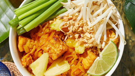 Pineapple Pad Thai