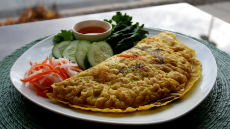 810. Vietnamese Crispy Crepe