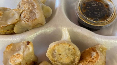 12 Pieces Vegetable With Pork Dumpling