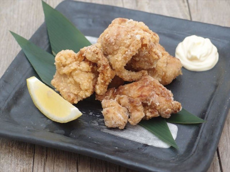 Chicken Karaage (4 Pieces)