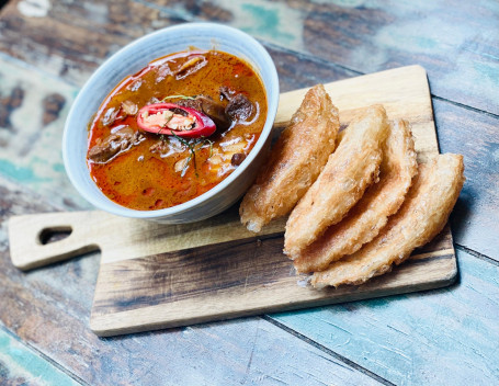 Massaman Beef Curry With Roti 3617; 3633; 3626; 3617; 3633; 3656; 3609; 3648; 3609; 3639; 3657; 3629;