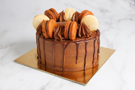 Triple Chocolate Delight Gateau (8 Inch)