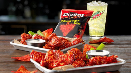 Flamin’ Hot 30 Boneless Wings